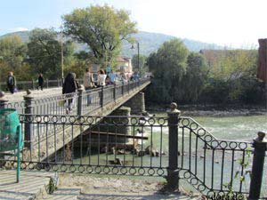 Rachiv die Brücke über die Tisza (Theiß)